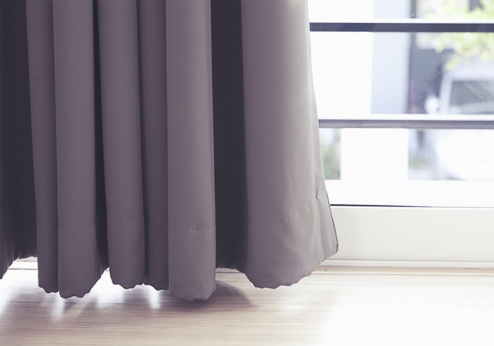 Curtains & drapes